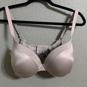 Victoria’s Secret Very Sexy Push-up Bra - 36DD